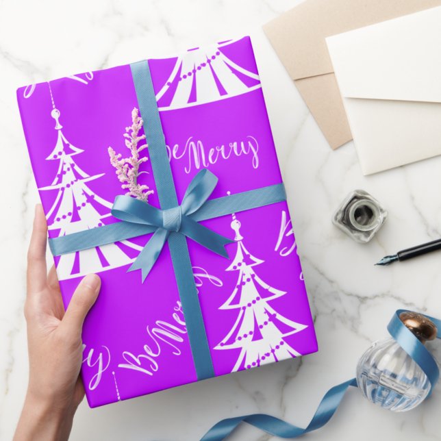 Papel De Presente Púrpura Contemporânea e Natal Branco (Criador carregado)