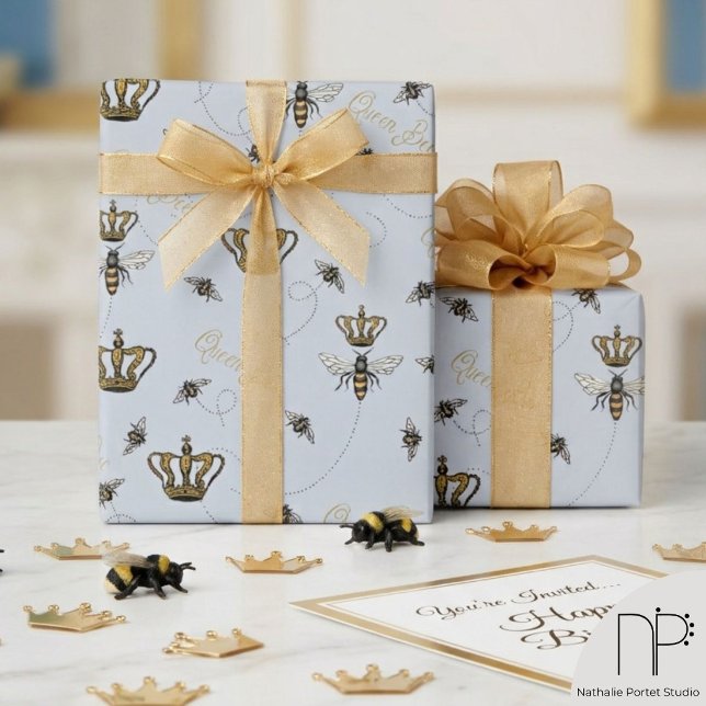 Papel De Presente Rainha Abelha Dourada Coroa Azul (Hand drawn chic queen bee and gold crown pattern in black ink for bridal shower and birthday for her)