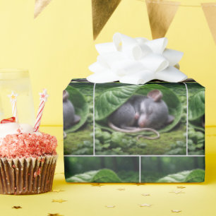 Papel De Presente Rato Dormindo numa Folha Verde