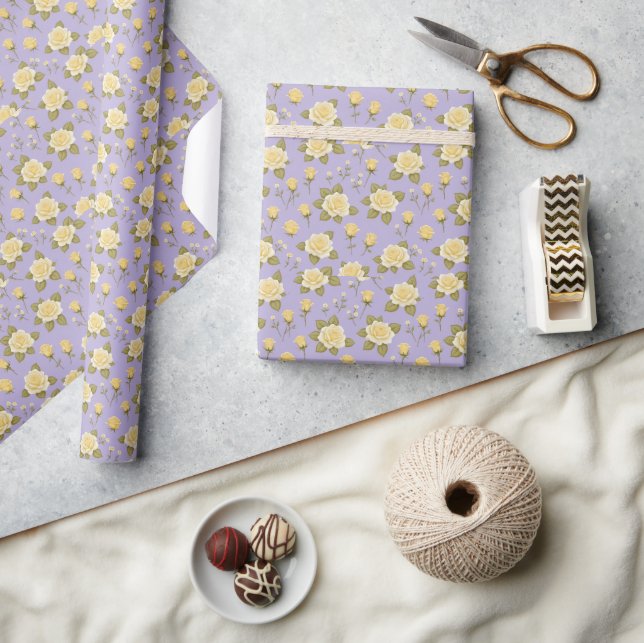 Papel De Presente Rosas Amarelas e Brancas Minúsculas e Caprichosas (Artesanato)