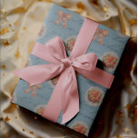 Papel De Presente Rosas de álbuns antigos para Arcos de imagem<br><div class="desc">Envie uma mensagem doce com este design de estilo vintage. A inscrição antiga em um fundo azul esmaecido coloca a palco para este buquê rosa rosa em um lugar antiquado doily. Os arcos brancos e cor-de-rosa completam o padrão.</div>