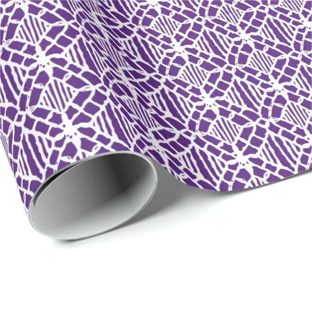 Papel De Presente Roxo com Padrões de rendas de crochê branco (Ponta do rolo)