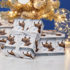 Papel De Presente Setter Irlandês de Natal Fazendo um Anjo de Neve