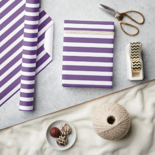 Papel De Presente Simples Minimalista Listrado Roxo e Branco Moderno