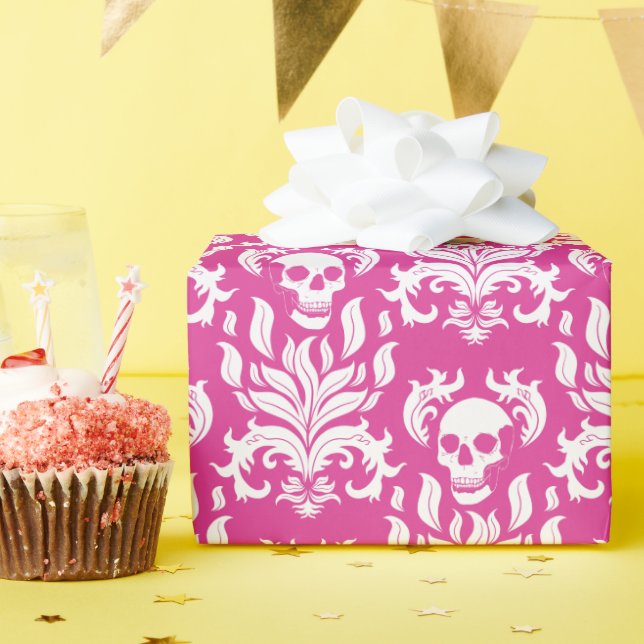 Papel De Presente Skull Flame Damask em branco nítido em rosa quente (Festa de aniversário)