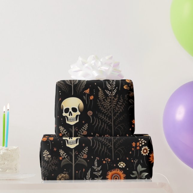 Papel De Presente Skulls Flowers e Greenery Black Halloween (Presentes para festas)