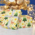 Papel De Presente Starry Woodland Christmas Reindeer Yellow Seamless<br><div class="desc">"Starry Woodland Christmas Reindeer Yellow Seamless Wrapping Paper" combina renas,  estrelas e árvores em um design que evoca a beleza pacífica de uma noite de Natal nevada.</div>