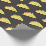 Papel De Presente Taco Padrão Preto<br><div class="desc">Este papel de embrulho simples e fofo apresenta uma cinza preta / escura com padrões de taco. Personalize para suas necessidades. Você pode encontrar mais produtos correspondentes na minha loja.</div>