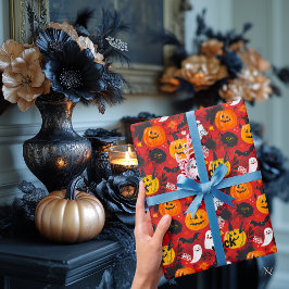 Papel de presente temático de Halloween com nome p