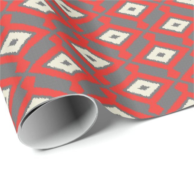 Papel De Presente Teste padrão de Ikat - vermelho, cinza e bege (Ponta do rolo)