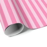 Papel De Presente Tiras rosa e Rosas claro<br><div class="desc">Adicione um toque clássico aos seus presentes com este papel de embrulho de Stripes! Com listras limpas e ousadas,  é perfeito para aniversários,  feriados ou qualquer ocasião. Versátil e na moda,  este papel de embrulho faz com que cada presente pareça polida e festiva.</div>