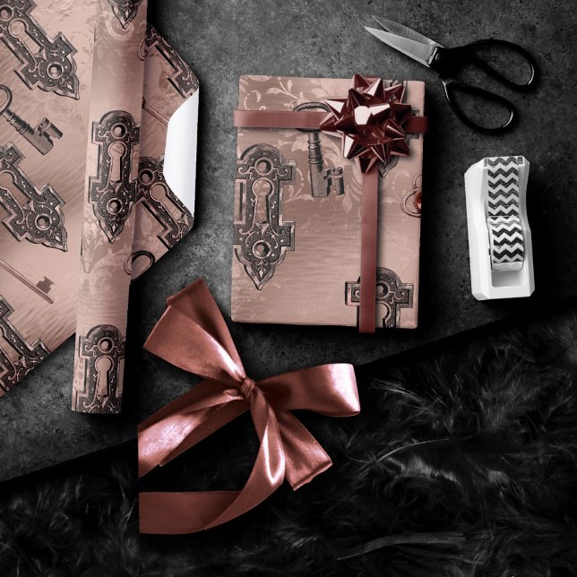 Papel De Presente Trava Steampunk e Rosa de chave Dourado | Dissocia (Criador carregado)