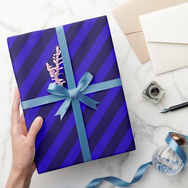 Papel De Presente Trendy Classic Stripes Modelo Dark Blue Gift (Presentear)