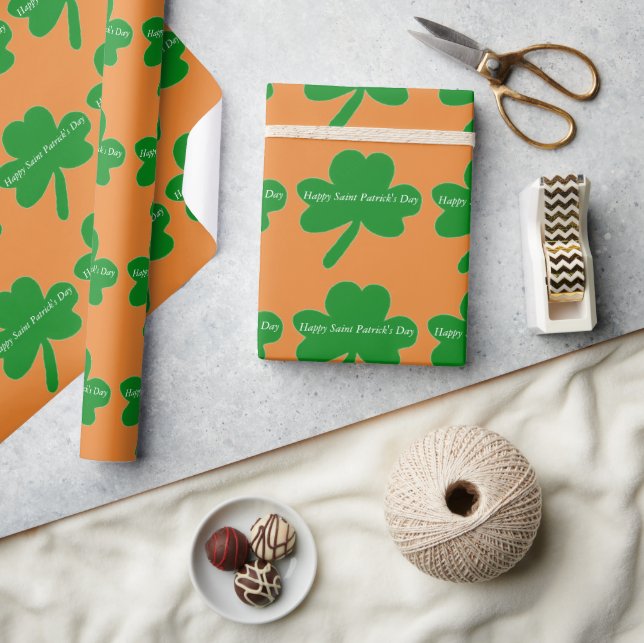 Papel De Presente Trevos do Dia de São Patrício (Artesanato)