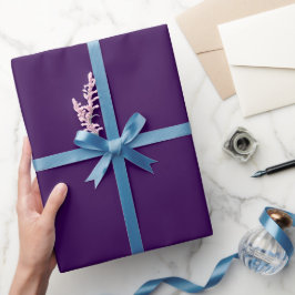 Papel De Presente Um fundo roxo minimalista com textura sutil