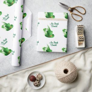 Papel De Presente Um Toque Irlandês Chapéu de Trevo de Duende na Gra