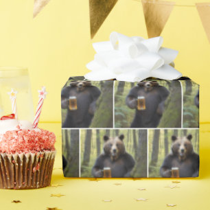 Papel De Presente Urso com Cerveja de Aniversário