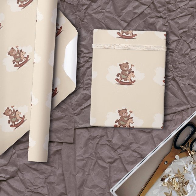 Papel De Presente Urso de Teddy cavalgando um Cavalo Fogueiro (Teddy Bear riding a Rocking Horse Wrapping Paper)