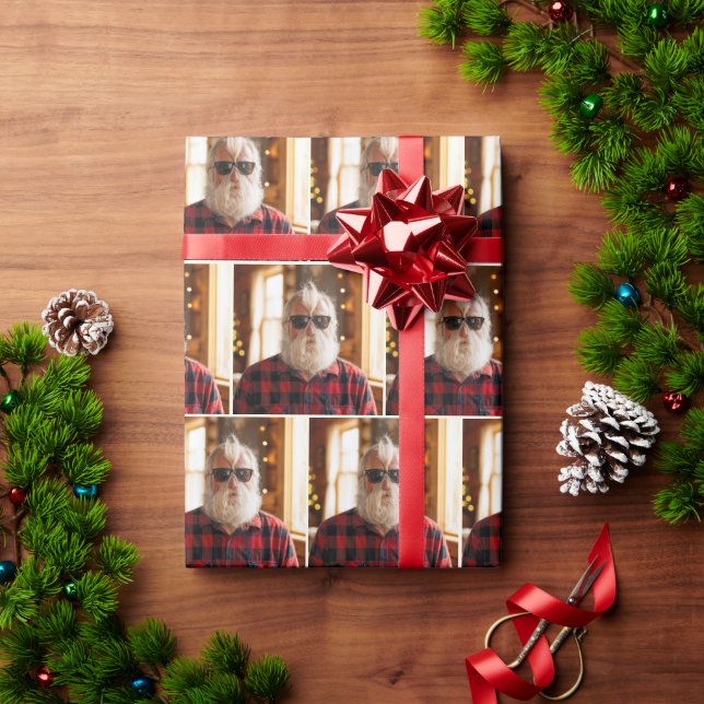 Papel De Presente Velho do Natal com Barba sob Óculos de Sol (Presente de Natal)