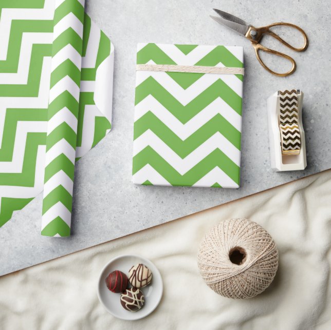 Papel De Presente Verde Primavera e Branco Chevron Casamento Anivers (Artesanato)