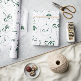 Papel De Presente Verdes Monogramas Bauble Ornaments Natal