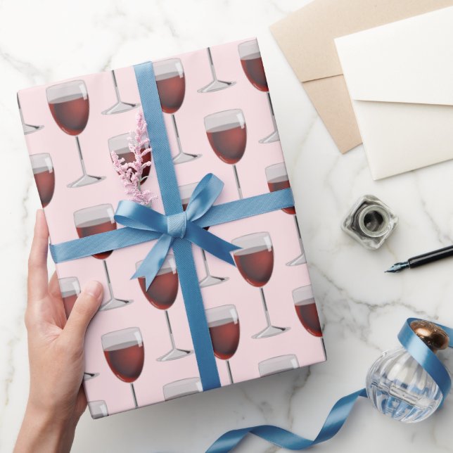 Papel De Presente Vinho Vermelho A Rosa Esbranquiçada (Presentear)