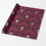 Papel De Presente Vintage Paris Burgundy Red e Dourado Grunge Wine<br><div class="desc">Paris vintage burgundy red wine temed embrulhando papel.</div>