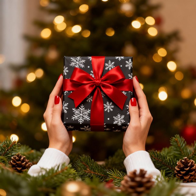 Papel De Presente White Snowflakes On Black Background Christmas (Criador carregado)