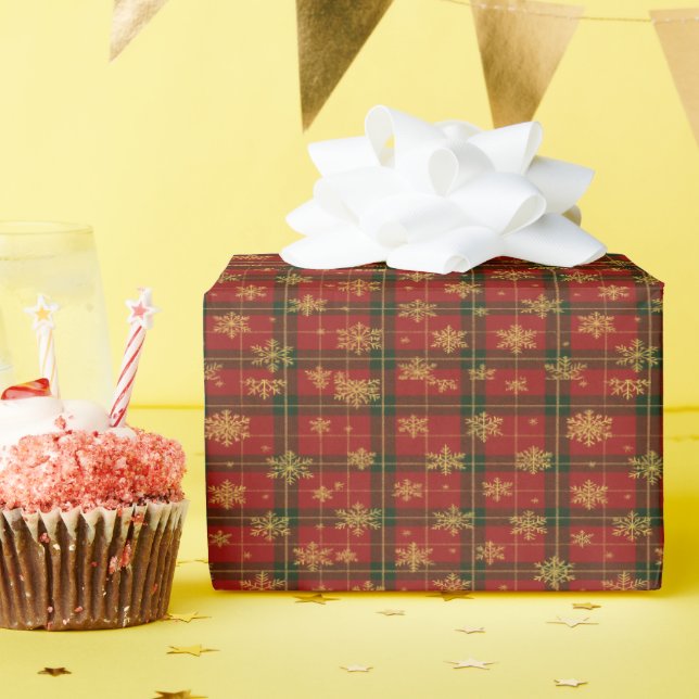 Papel De Presente Xadrez Vermelho Clássico com Flocos de Neve Dourad (Festa de aniversário)