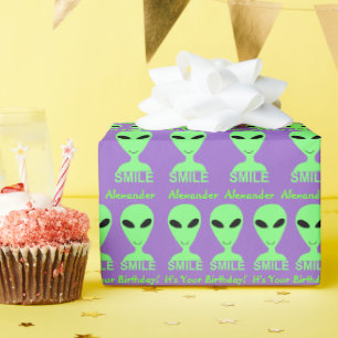 Papel De Presente Z Alienígena Feliz de Aniversário do Sorriso Per