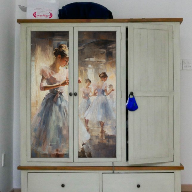 Papel De Seda Ballerina Praticando Desligamento De Movimentos (Criador carregado)