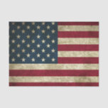 Papel De Seda Bandeira Americana Vintage Grunge Patriótica EUA<br><div class="desc">Celebre o orgulho americano com este ousado e atemporal design de papel de seda da bandeira americana em estilo grunge,  apresentando uma aparência desgastada e vintage que adiciona caráter e autenticidade. A textura desgastada dá à bandeira um sentimento clássico e rústico,  mantendo sua icônica identidade vermelha,  branca e azul.</div>