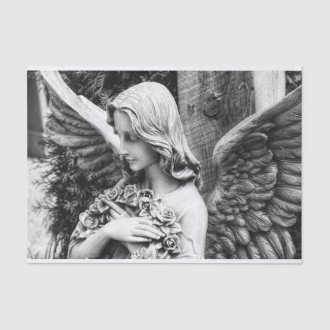 Papel De Seda Belo anjo segurando rosas no peito (Frente )