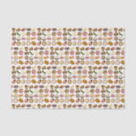Papel De Seda Cozinhar Judaico Feriado de Cuisine Janta Comida I<br><div class="desc">Design apresenta uma ilustração original de uma variedade de comidas populares na cozinha judaica, incluindo: babka, bagel com queijo creme e lox, rugelach, blintzes de mirtilo, hamantash, sanduíche de reuben, picle de dll kosher, matzah, tricô de espinafre, shakshuka, tudo bagel, macarrão de coco, israelense e, kugel, bourekas, bife brisket, lats...</div>