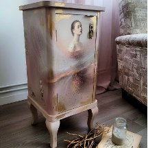 Decoupage Mysterie Woman