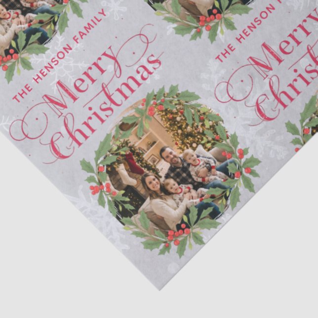 Papel De Seda Elegant Holly Wreath Merry Christmas Family Photo (Detalhes)