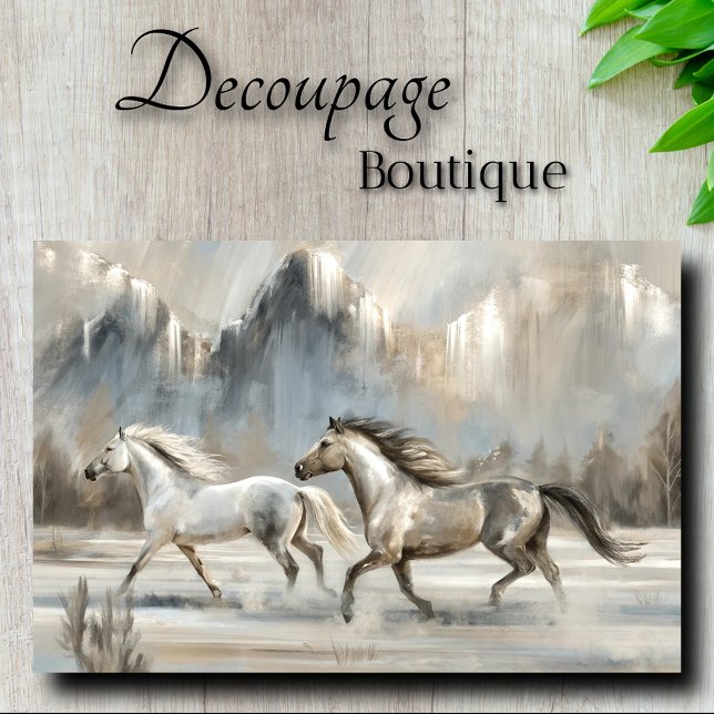 Papel De Seda Garangões Neutros Macios Com Decoupage de Montanha (Soft Neutral Stallions with Mountains Decoupage Tissue Paper)