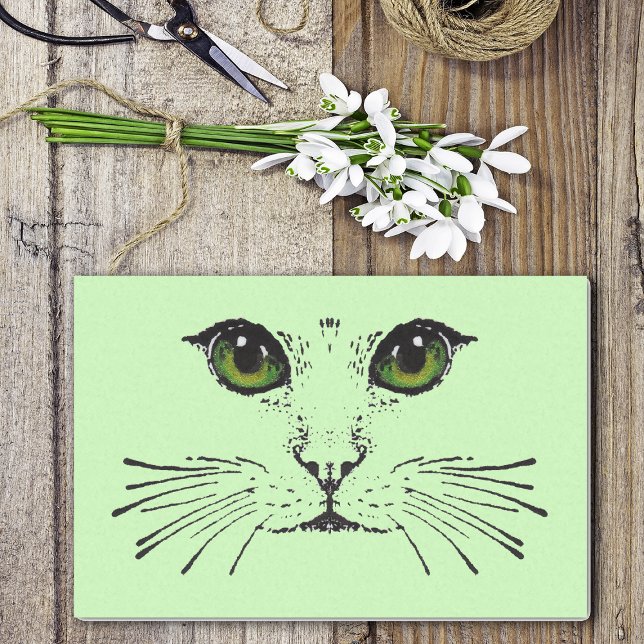 Papel De Seda Gato Misterioso Enfrenta Olhos Verdes Longos Grita (Mysterious black cat face green eyes long whiskers on light green wrapping tissue paper sheets.)