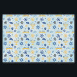 Papel De Seda Hanukkah Chanukah Menorah ilumina estrelas<br><div class="desc">Um teste padrão de elementos judaicos de Hanukkah tais como candelabros,  estrela de David,  Driedel e Yamaka ou Kippah do menorah.  O fundo é uma luz - aguarela azul Washington.  Você pode mudar o tamanho do teste padrão para fazê-lo maior ou menor clicando Customize a.</div>