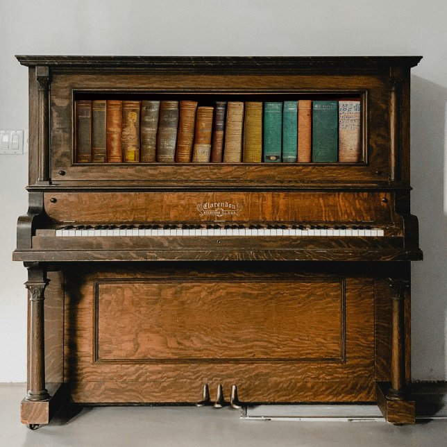 Papel De Seda Livros Antigos sobre a Desvinculação de Prateleira (Criador carregado)