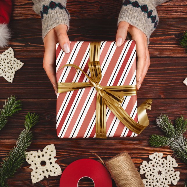 Papel De Seda Natal das Gretas Vermelhas e Brancas (Simple whimsical red and white striped tissue wrapping paper. )