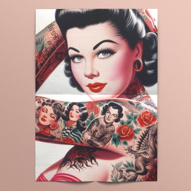Papel De Seda Pin-up de Tatuagem em Cuta na Escola Antiga (Criador carregado)