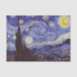 Papel De Seda Vincent Van Gogh Starry Night Vintage Fine Art<br><div class="desc">Vincent van Gogh Starry Night Fine Art Painting Starry Night Starry Night é uma pintura do artista poste-impressionista holandês Vincent van Gogh. O céu azul à noite está cheio de nuvens, estrelas e uma lua crescente brilhante. A Noite Estrelada é a única noturna na série de visões da janela do...</div>