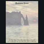Papel Timbrado Cliff Etretat, Sunset de Claude Monet<br><div class="desc">O Cliff, Etretat, Sunset (1883), de Claude Monet, é uma pintura náutica impressionista vintage de arte. O sol está baixo no céu sobre o oceano. Uma paisagem marítima apresentando um afloramento rochoso perto da costa em Etretat, França. Sobre o artista: Claude Monet (1840-1926) foi um dos fundadores do movimento de...</div>