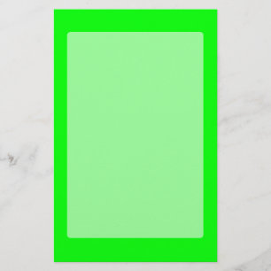 Papelaria A cor de néon verde personaliza esta