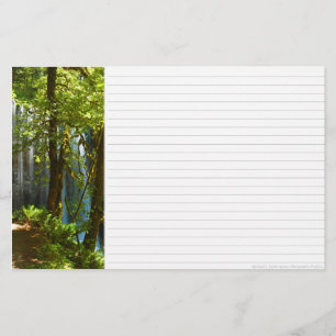 Papelaria Através Do Papel De Carta Das Árvores