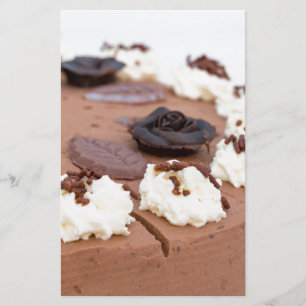 Papelaria Bagaço de chocolate com rendas de bolo em detalhes