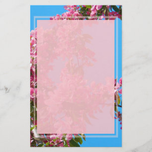 Papelaria Flor de árvore rosa e céu azul