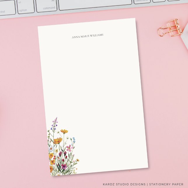 Papelaria Floral Elegante Personalizado (The image shows stationery paper in 5.5 x 8.5 inches. Add your name before checkout.)