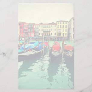 Papelaria Gondolas No Grande Canal, Veneza, Itália.Retrospe